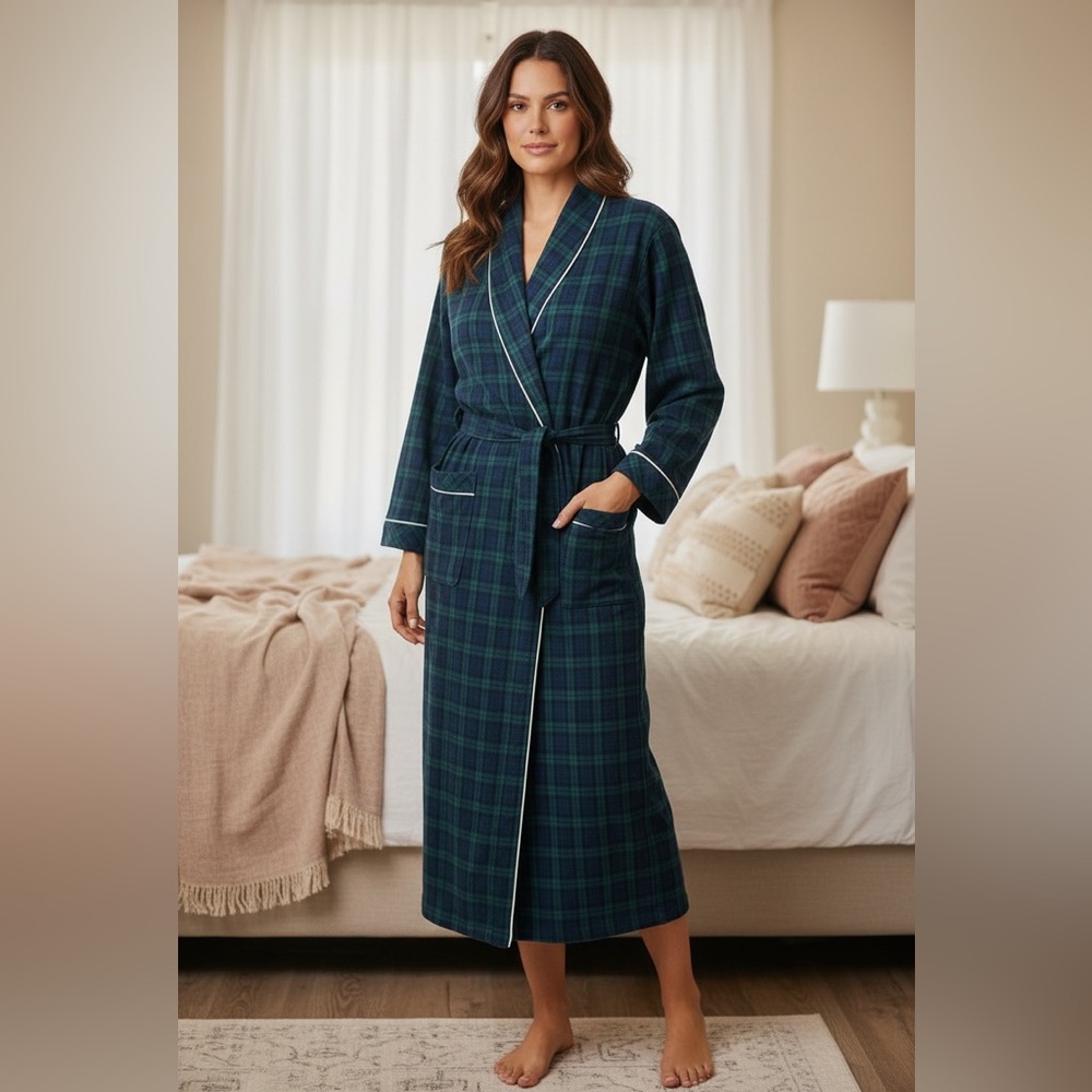 Eileen West Black Watch Plaid Robe Long Full Length Flannel Large/XL